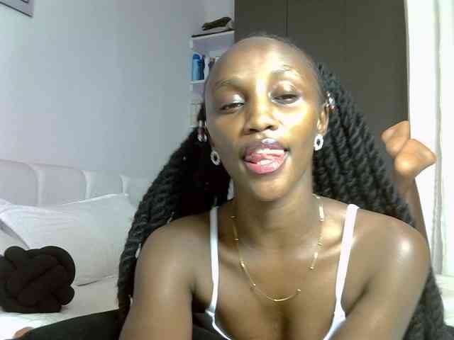 live amateur sex Prettygee