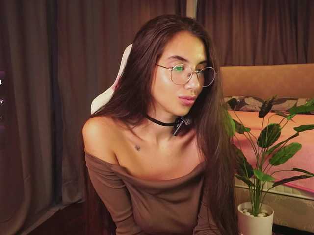 IsabellaTeetz's BongaCams show and profile