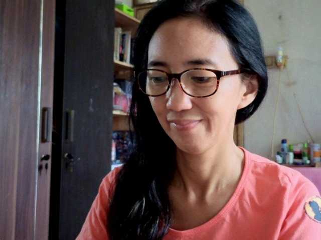 bee077's BongaCams show and profile