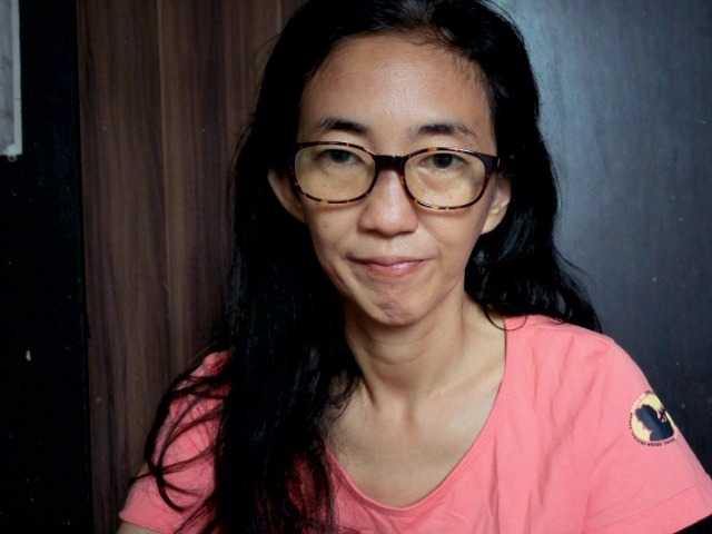 bee077's BongaCams show and profile