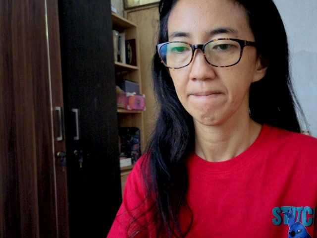 bee077 from BongaCams is Freechat