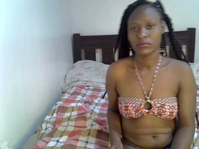 Sandrosexxy webcam bongacams model stream image