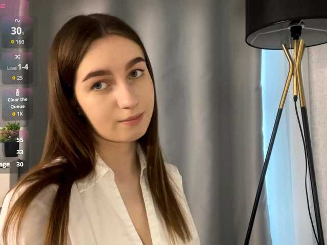 DeberaWarsham's BongaCams show and profile