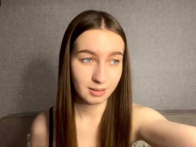 DeberaWarsham's BongaCams show and profile