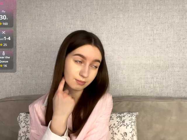 DeberaWarsham's BongaCams show and profile