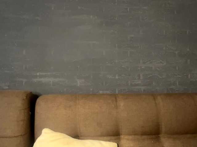 DeberaWarsham – webcam model profile photo