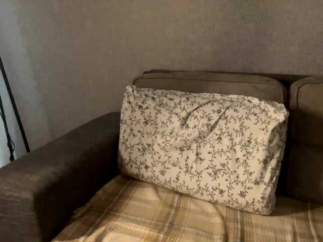 DeberaWarsham's BongaCams show and profile