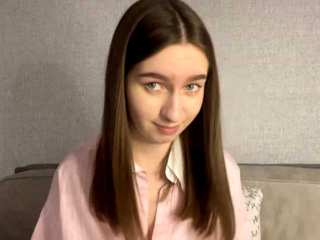 DeberaWarsham's BongaCams show and profile