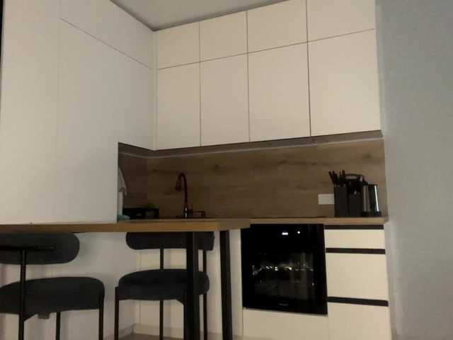 DeberaWarsham's BongaCams show and profile