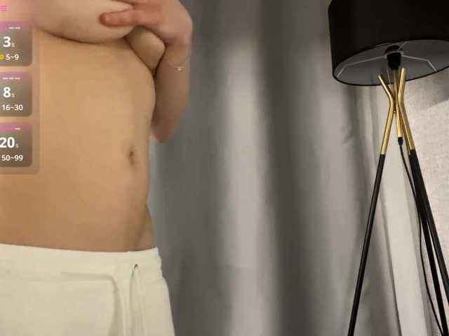 DeberaWarsham's BongaCams show and profile