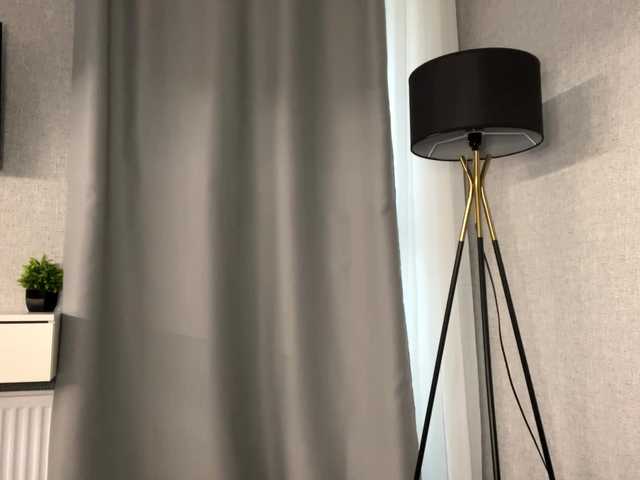 DeberaWarsham's BongaCams show and profile