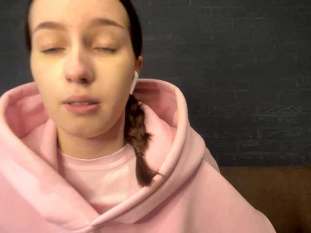 DeberaWarsham's Thumb Image