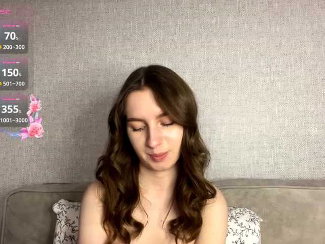 DeberaWarsham's BongaCams show and profile