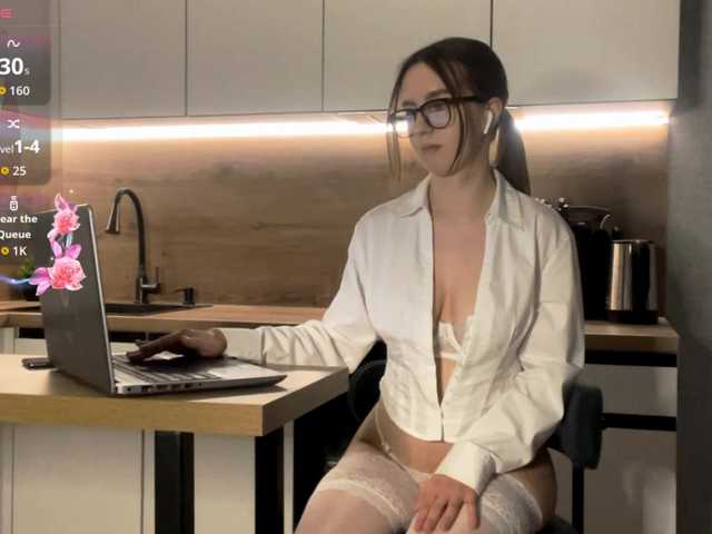 DeberaWarsham's BongaCams show and profile