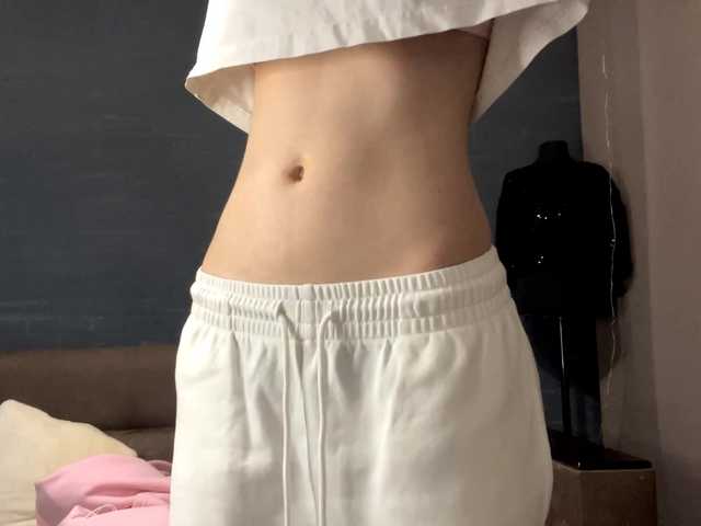 DeberaWarsham – webcam model profile photo