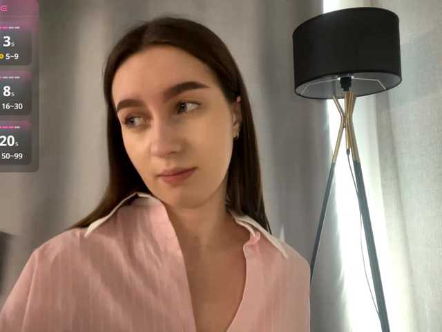 DeberaWarsham's BongaCams show and profile