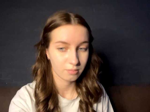 DeberaWarsham – webcam model profile photo