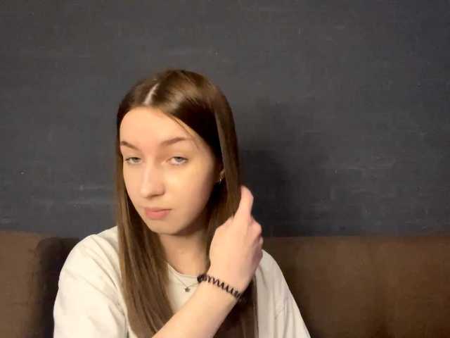 DeberaWarsham from BongaCams