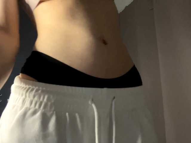 DeberaWarsham – webcam model profile photo