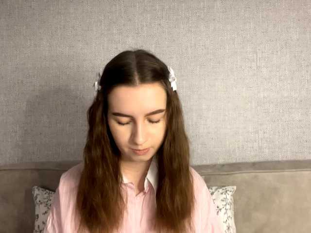 DeberaWarsham's BongaCams show and profile