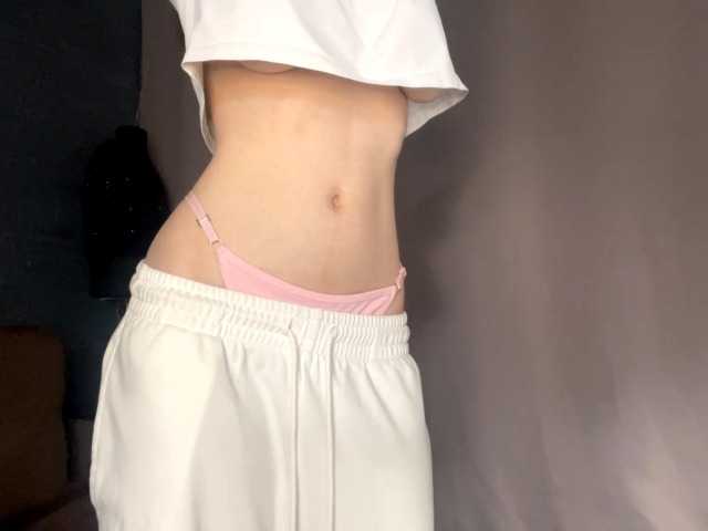 DeberaWarsham – webcam model profile photo