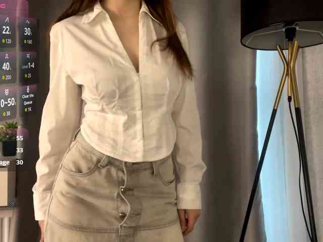 DeberaWarsham Live Webcam on BongaCams