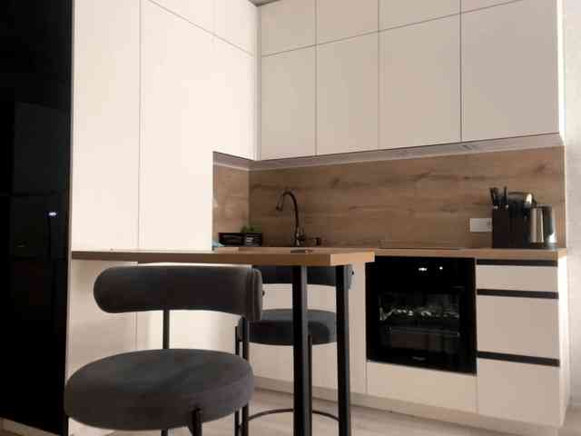 DeberaWarsham webcam