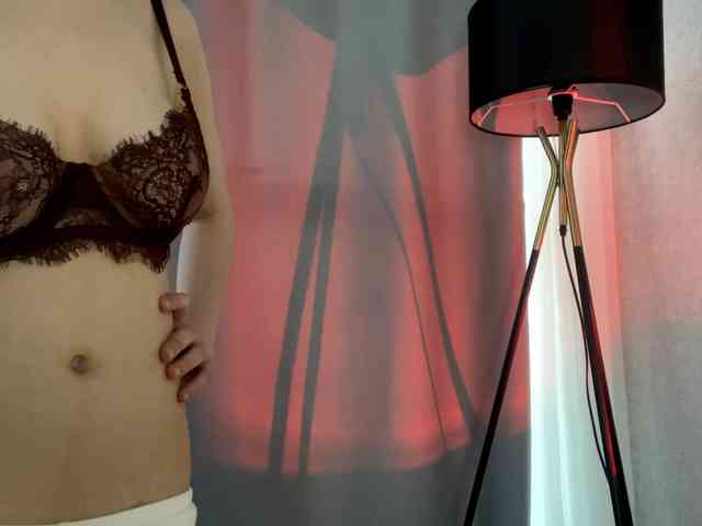 DeberaWarsham webcam