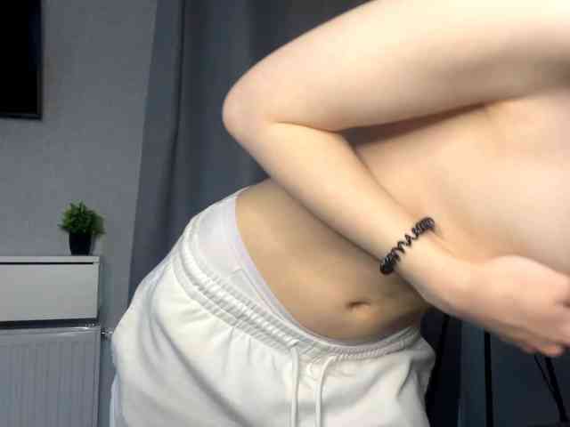 DeberaWarsham webcam