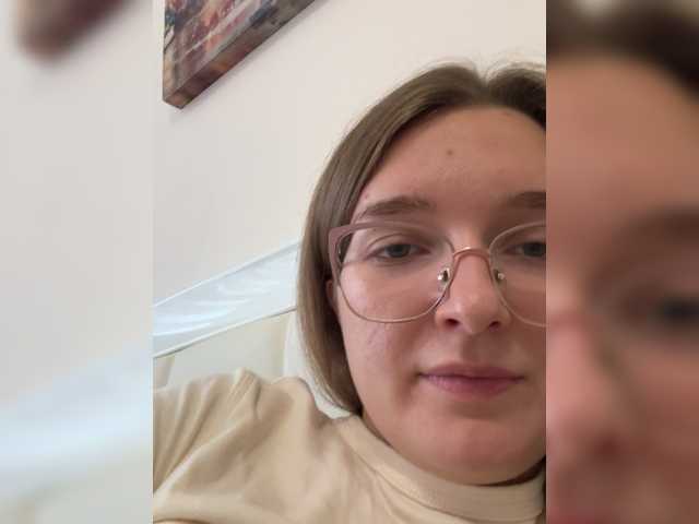 Bellatrisssaaa – webcam model profile photo