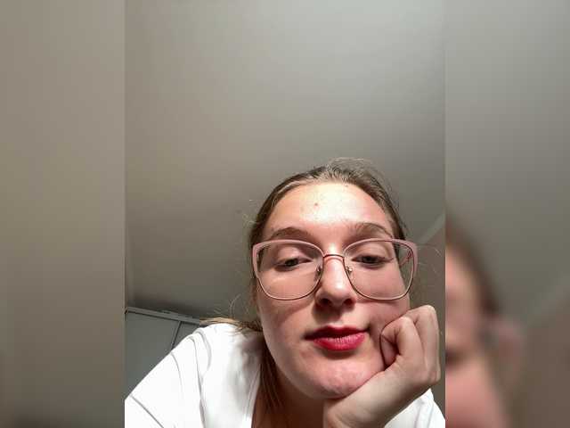  Bellatrisssaaa chat room