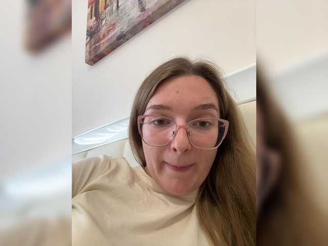 Bellatrisssaaa – webcam model profile photo