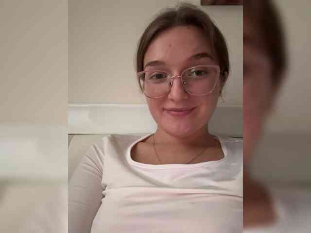 Bellatrisssaaa webcam