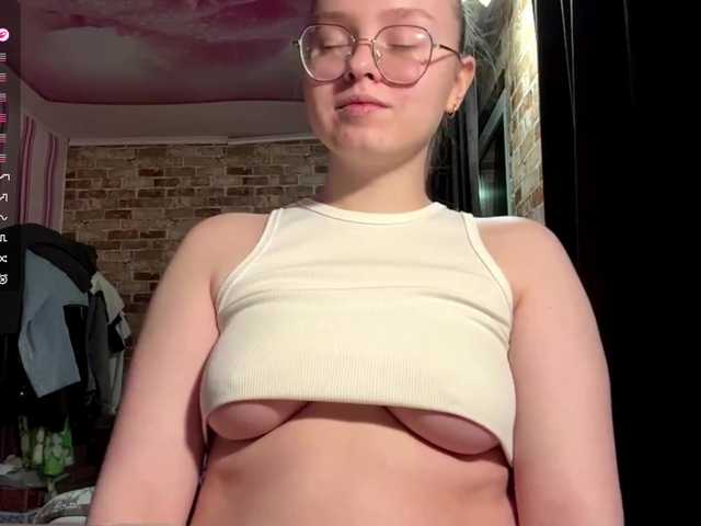  CelinaMacguire chat room