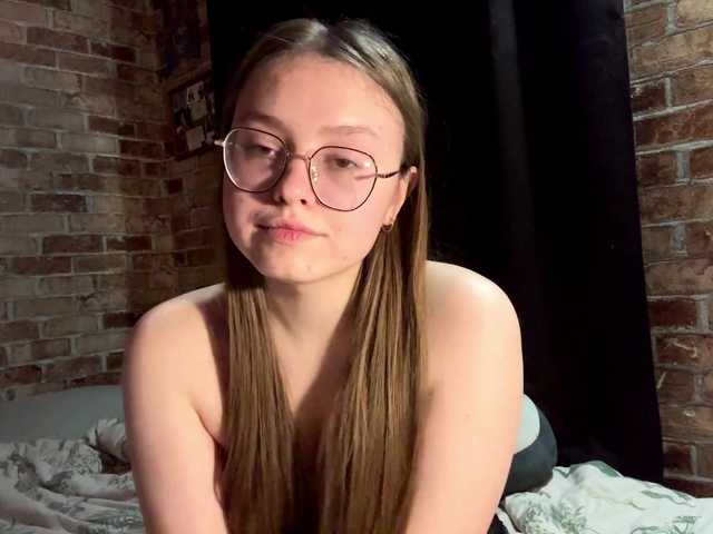  CelinaMacguire chat room