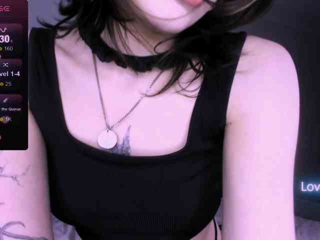 CaraDelfie CaraDelfie