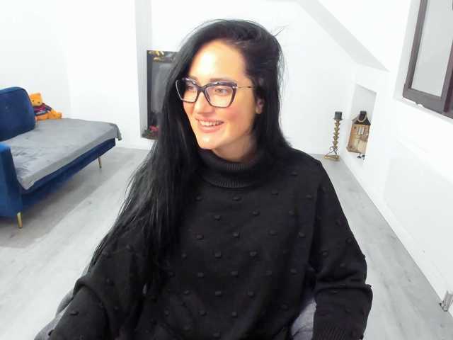 AnyaEvy's BongaCams show and profile