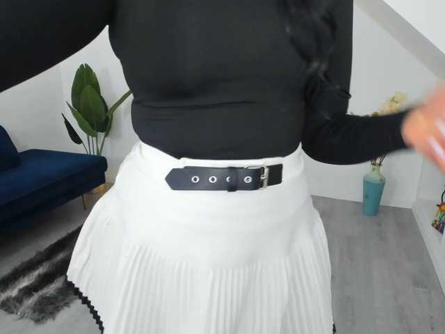 AnyaEvy's BongaCams show and profile