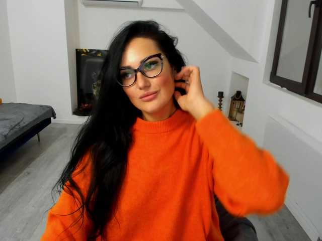 AnyaEvy's BongaCams show and profile