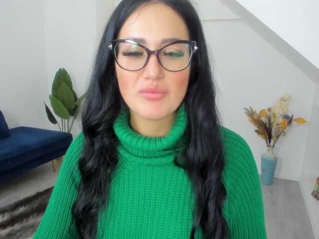 AnyaEvy's BongaCams show and profile