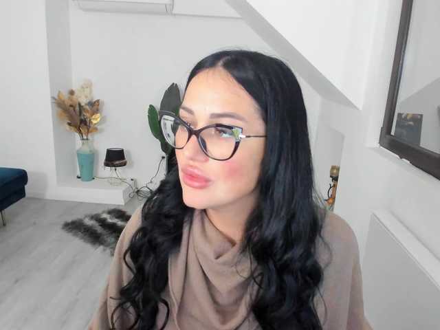 AnyaEvy's BongaCams show and profile