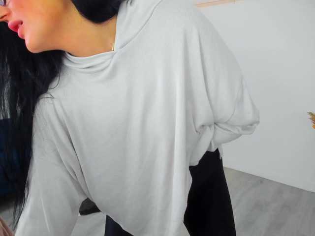 AnyaEvy's BongaCams show and profile