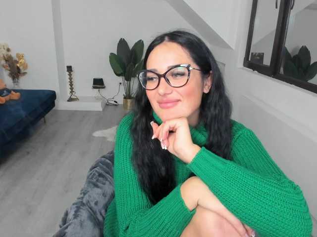 AnyaEvy's BongaCams show and profile