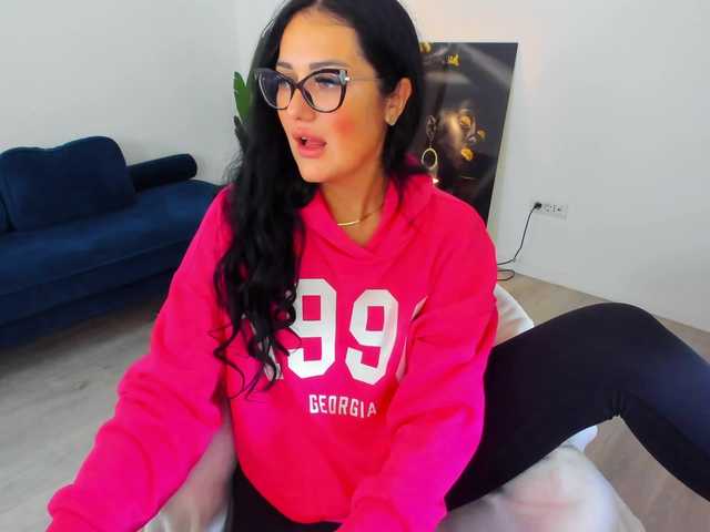 AnyaEvy's BongaCams show and profile