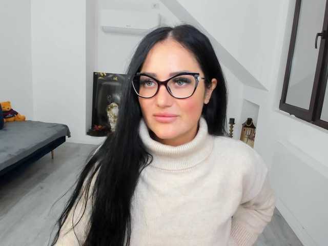 AnyaEvy's BongaCams show and profile