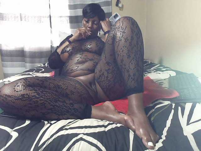 CreamyBum from BongaCams is Freechat