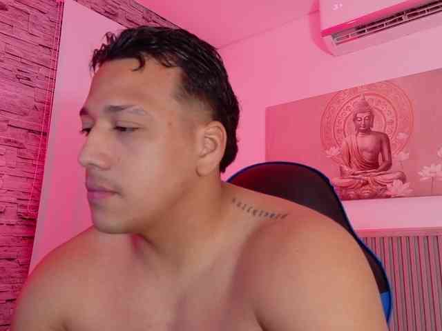 Tom-Muscle Tom-Muscle