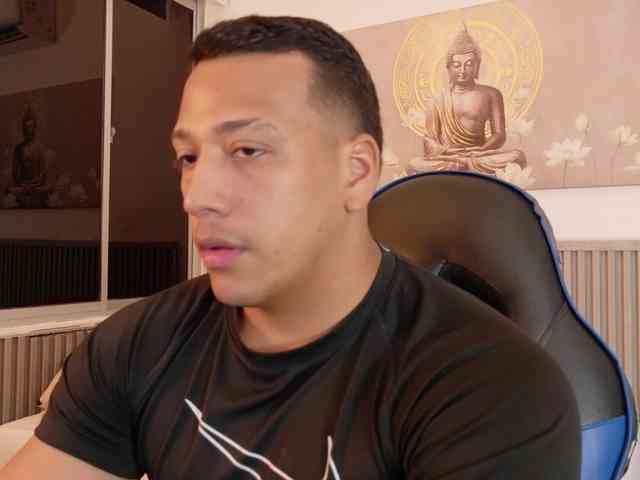 Tom-Muscle Tom-Muscle