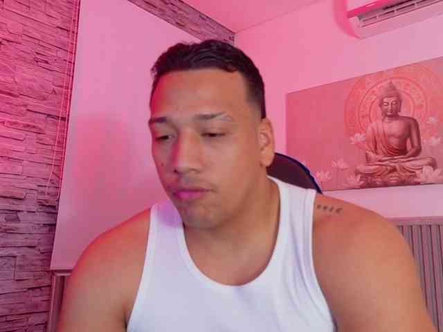 Tom-Muscle Tom-Muscle