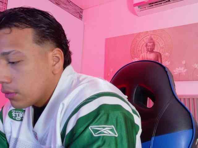 Tom-Muscle Tom-Muscle